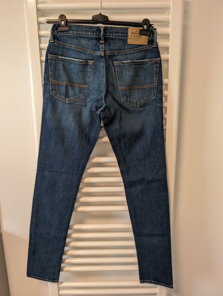 Jeans Abercrombie and Fitch - Gr. 32 / 34 super skinny in Kürnach
