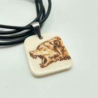 Bear Bär Anhänger Schmuck Elchgeweih Pyrografie Unikat Handmade Hessen - Hainburg Vorschau