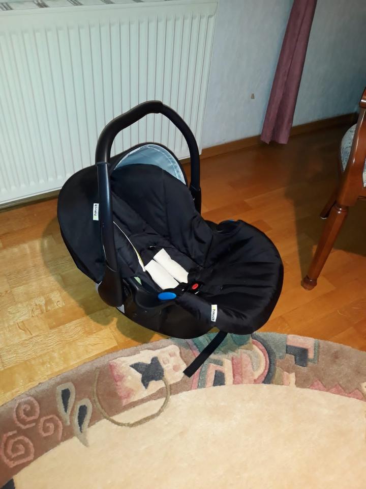 Baby/Kinderreisebett, Treppenschutzgitter, Autositze, Babynestche in Neubrandenburg