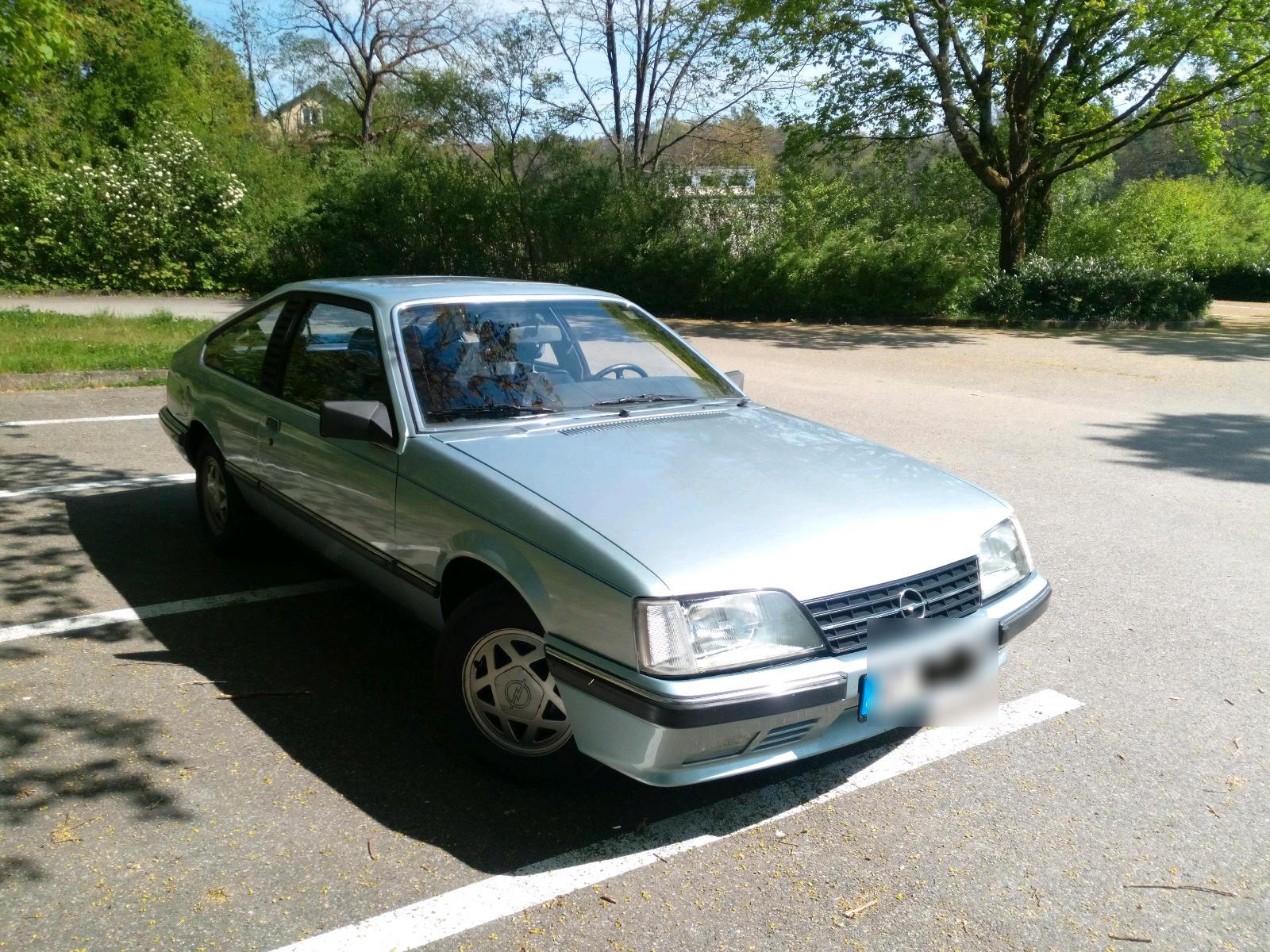Abbildung des Autos Opel Monza 2,5 i GS E