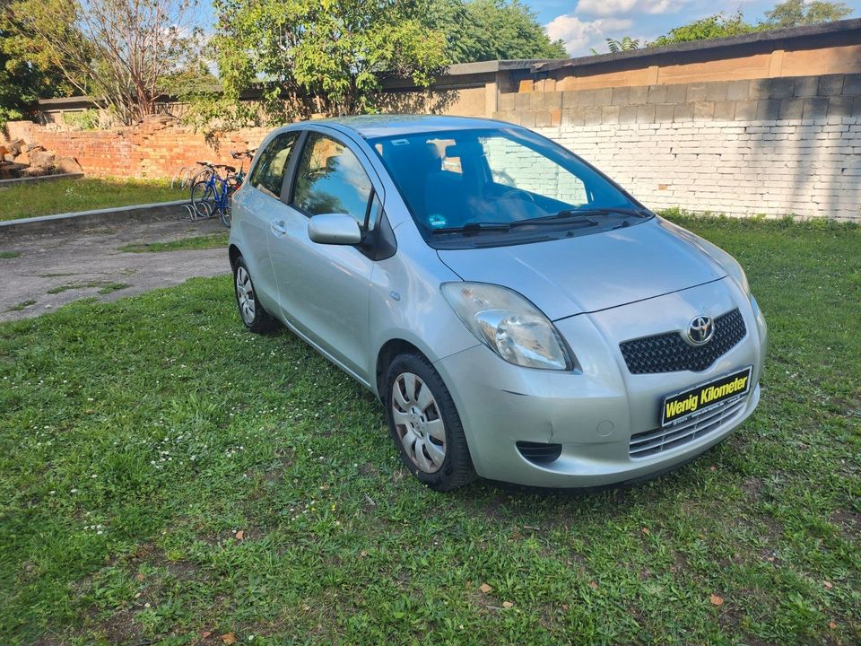 Toyota Yaris Sol in Dresden