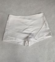 H&M Gr 40 Kurze Hose Hosen Rock in Weiss‘ Hosenrock Baden-Württemberg - Burladingen Vorschau