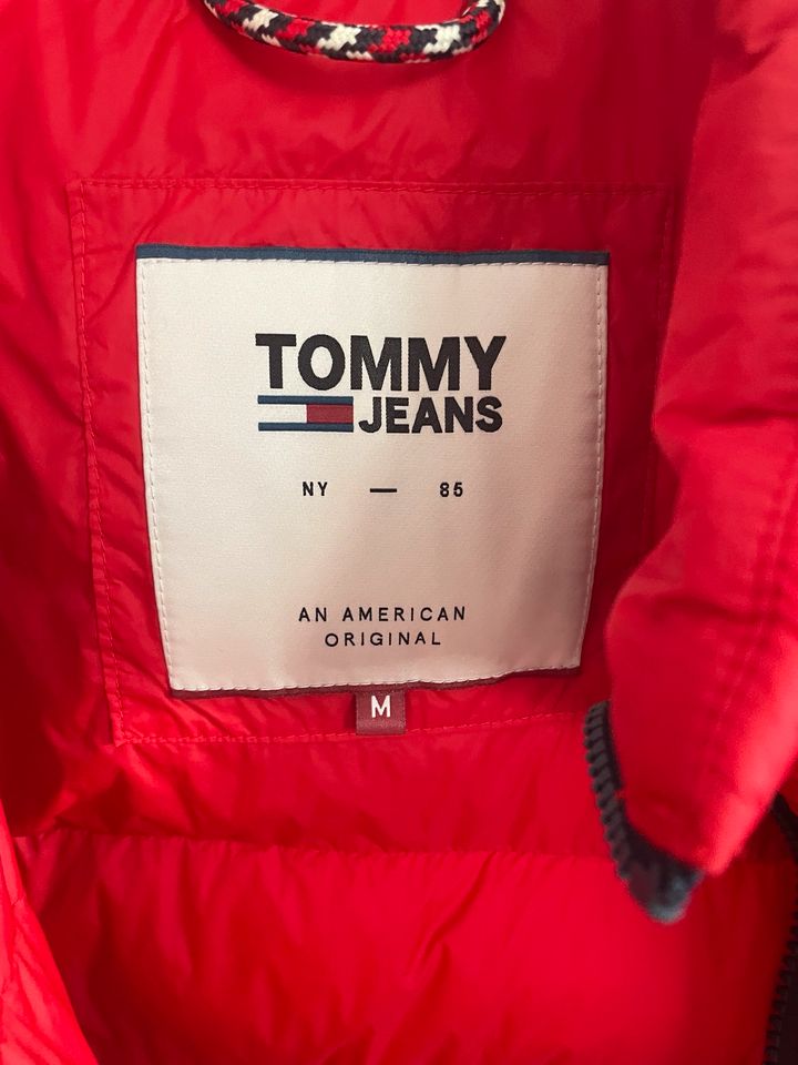 Tommy Hilfiger Jacke in Kassel