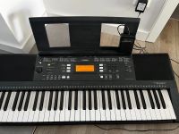 Yamaha Keyboard - mit Ständer und Stuhl - Klavier Nordrhein-Westfalen - Ratingen Vorschau