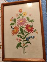Wandbild, handgesticktes Blumenmuster 5 € Brandenburg - Beelitz Vorschau