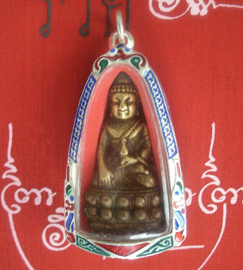 Phra Sakyamuni Buddha Amulett in Frankfurt am Main