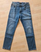 WIE NEU Jeans TOMMY HILFIGER 164 Hosen Junge Rheinland-Pfalz - Ellerstadt Vorschau