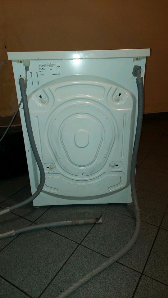 Siemens IQ 300 Waschmaschine mit 6kg Fassungsvermögen in Leverkusen