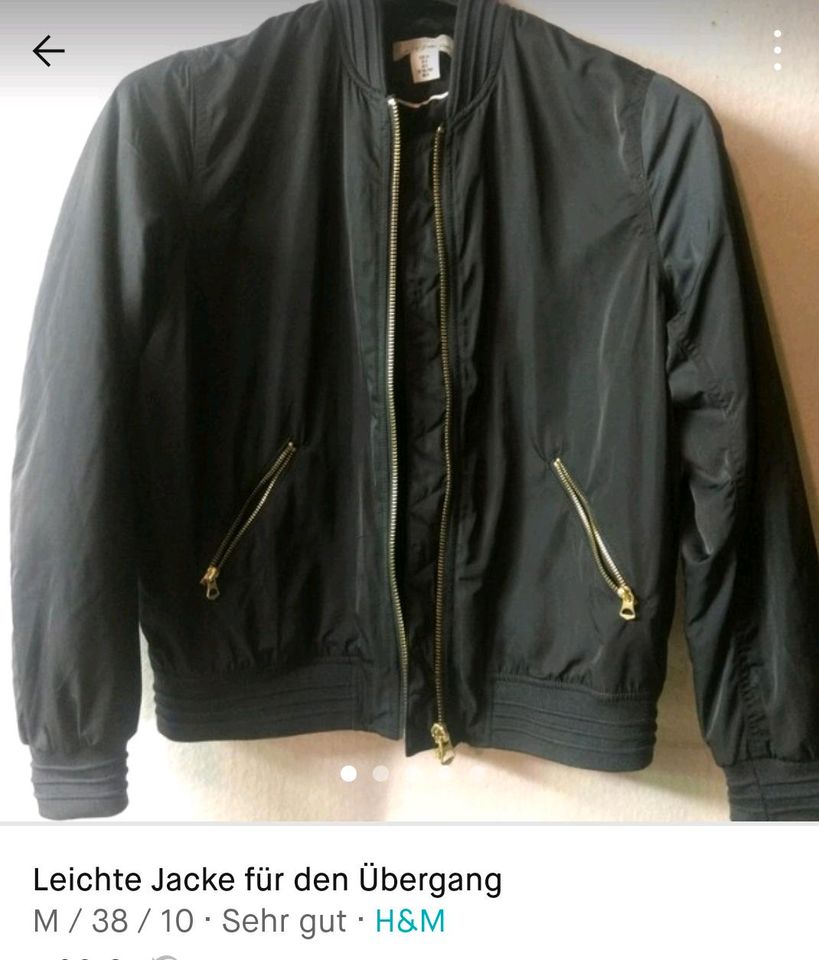 Neuwertige College Jacke dunkelblau np 59 euro in Riederich