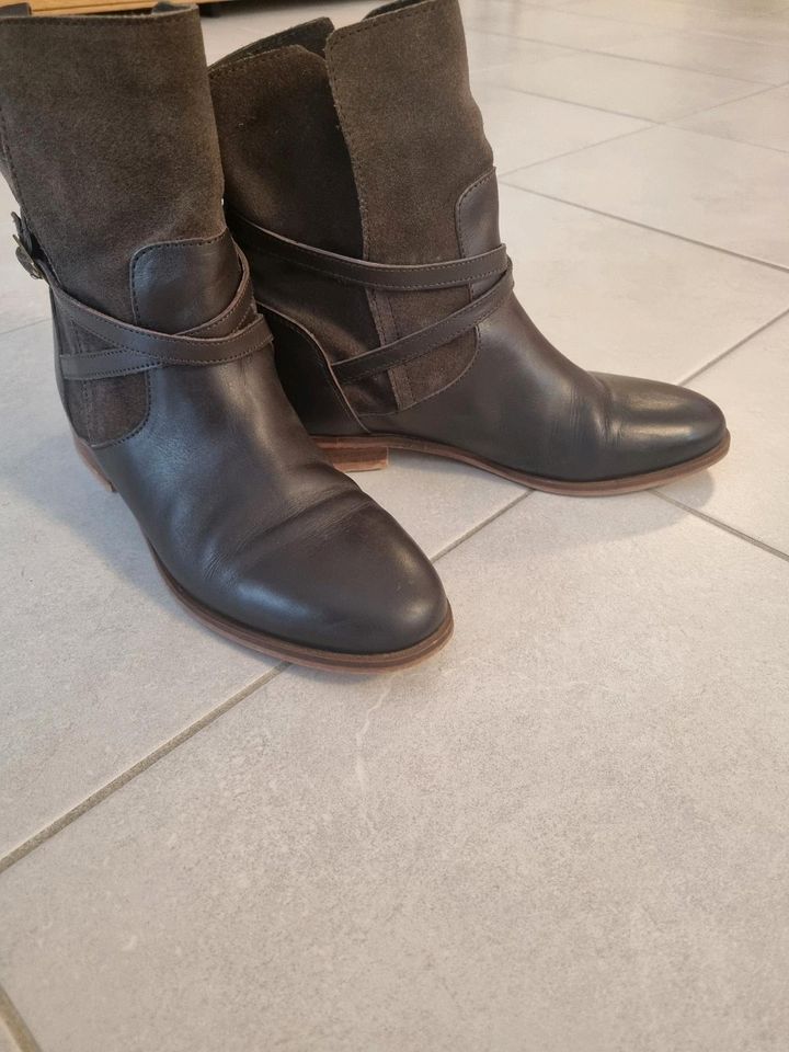 Cox Leder Stiefeletten, 37 in Ostfildern