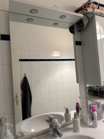 Badezimmer Spiegel, weiß , 70x100 cm, NEU und OVP mit Strahlern Berlin - Pankow Vorschau