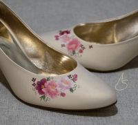 Högl Satin Pumps Ivory Brautschuhe handbemalt Gr 40 Bayern - Pegnitz Vorschau