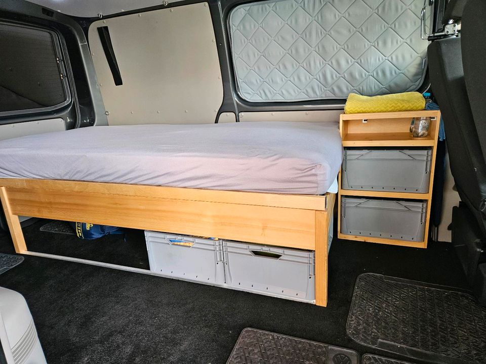 VW T5 - T6.1 Einzelbett+Lattenrost+Komfortmatratze in Pfaffenhofen a.d. Ilm