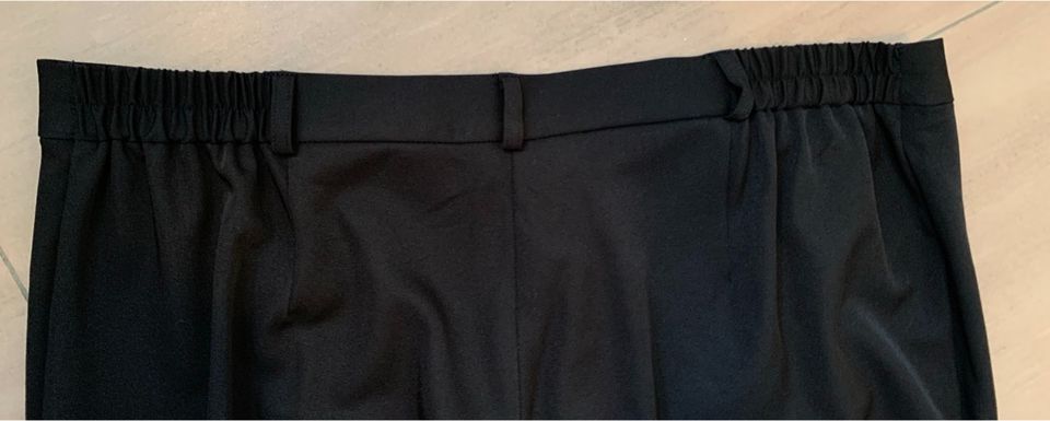 Pallazzohose Businesshose Stoffhose Damen Größe 44 in Merseburg