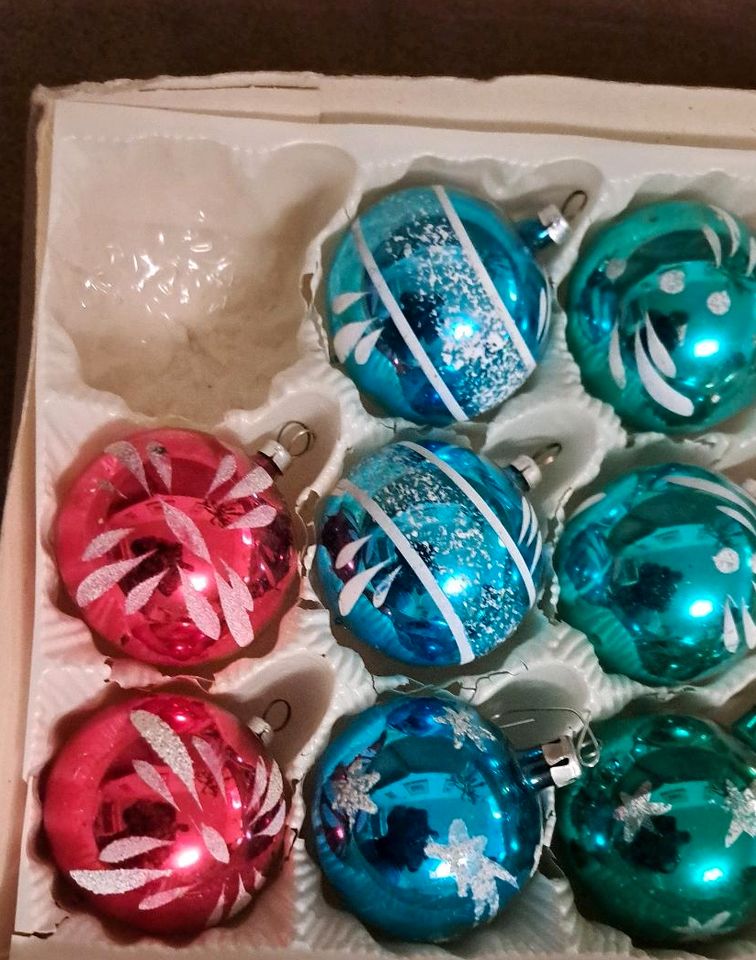 10 Alte bunte Christbaumkugeln Glas Weihnachtskugeln Baumschmuck in Germering