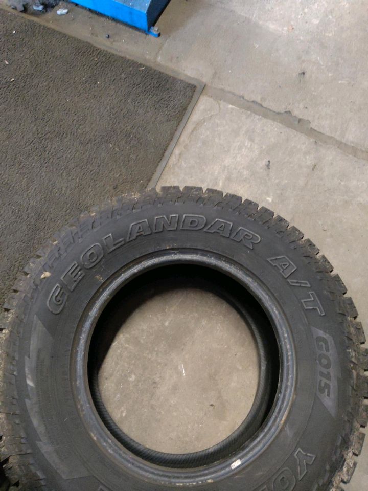 Reifen 255/70 R18 DOT21/19 YOKOHAMA in Waldbröl