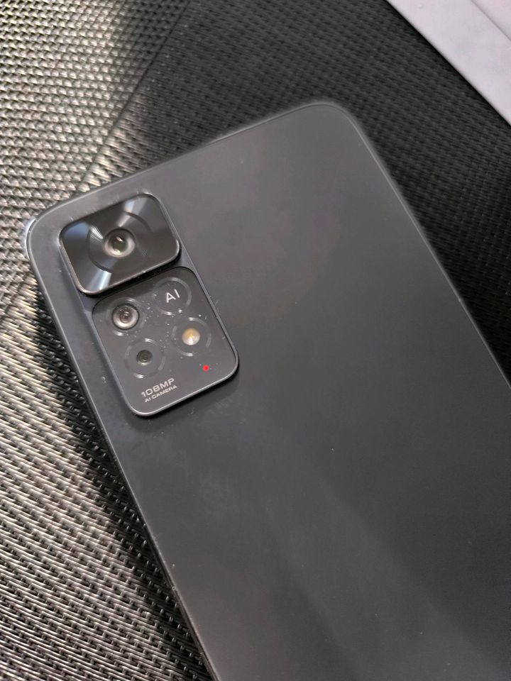 Xiaomi Redmi Note 11 Pro 5G Smartphone - Komplettset in Viersen