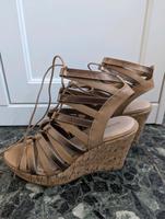 Keilabsatz Sommer Schuhe Gr. 37 Hessen - Gelnhausen Vorschau