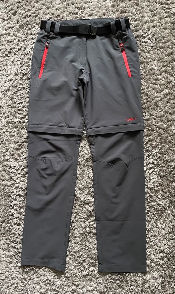 Wander-/Outdoorhose CMP Zip Off, Gr. 152 in Bad Dürrheim