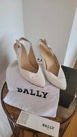 Bally Pumps Creme 39.5 Düsseldorf - Düsseltal Vorschau
