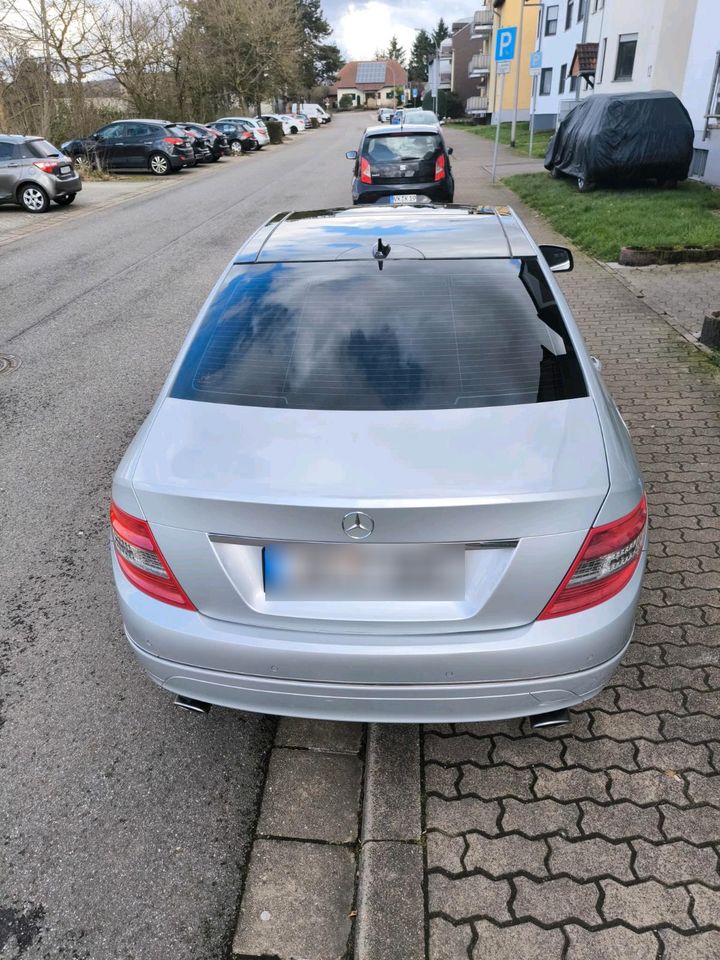 Mercedes C320 in Völklingen