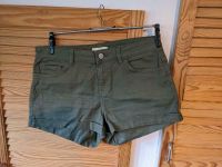 Hot Pants Shorts in khaki grün Hannover - Herrenhausen-Stöcken Vorschau