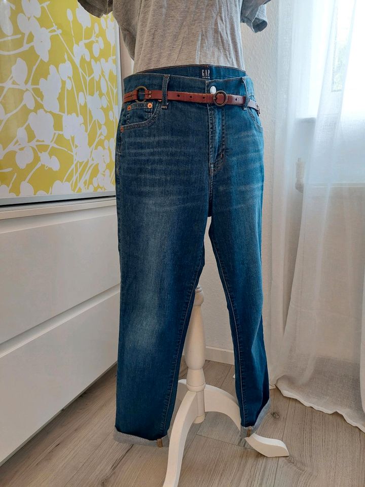 Jeans Hose, GAP, dünner Stoff, Weite 27, blau in Frankfurt am Main