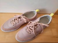 Lacoste Original Stoffschuh Übergang rosa Art Sneaker Gr. 38 Bayern - Helmstadt Vorschau