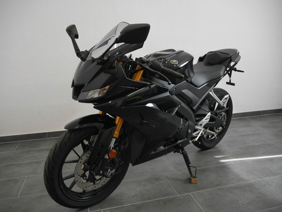 Yamaha YZF R 125 // Schwarz // sofort verfügbar in Friesoythe