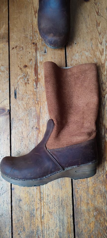 Sanita shop clogs stiefel