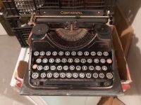Alte Continental Schreibmaschine mit Koffer Stuttgart - Birkach Vorschau