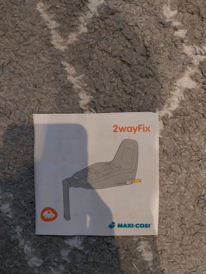 Maxi Cosi 2wayFix Isofix in Bad Iburg