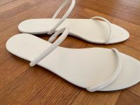 NP 200 €  Aeyde Sandalen Schuhe Flats creme Gr. 40 Jil Akr Unü Altona - Hamburg Blankenese Vorschau