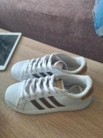 Adidas Sneaker Gr.35,5 Innensohlenlänge 22,5 cm Berlin - Mitte Vorschau