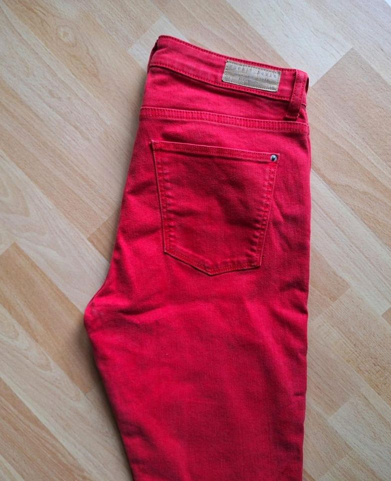 Moderne Esprit Damen Jeans-Hose Größe W29/L30 in Dortmund