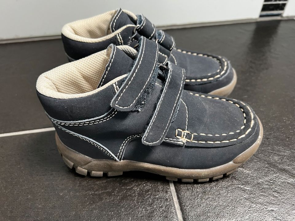 Kinder Jungen Schuhe dunkelblau Größe 25 in Bad Kreuznach