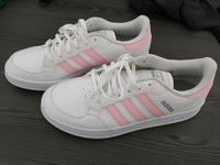 Adidas Schuhe NEU Größe 41 Baden-Württemberg - Aalen Vorschau
