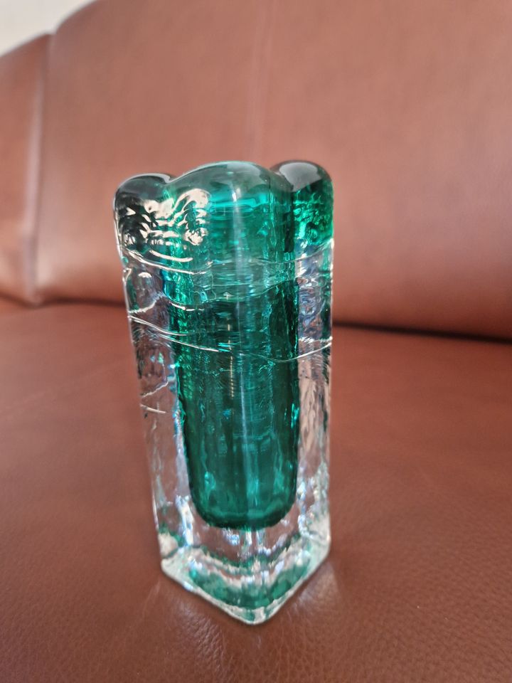 Wunderschöne Klarglas Blockvase Grün, H 13.5 cm, SEHR GUT in Paderborn