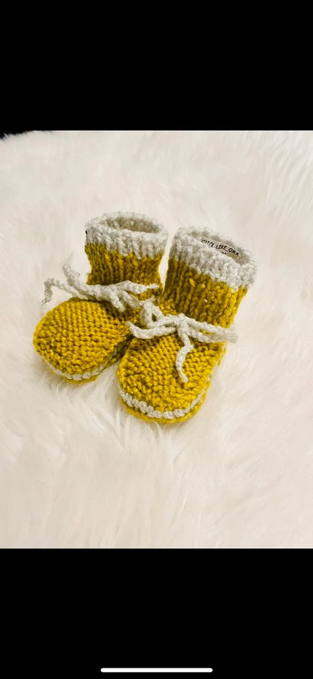 Strickschühchen schühchen baby neugeborene strickschuhe ✅ in Eggolsheim