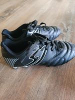 Fußballschuhe 2mal getragen! Größe 32 Niedersachsen - Hechthausen Vorschau