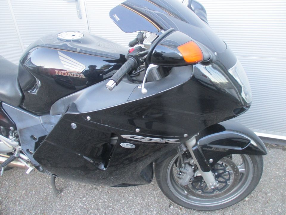 Motorrad Honda CBR 1100 XX Super Blackbird in Freudenstadt