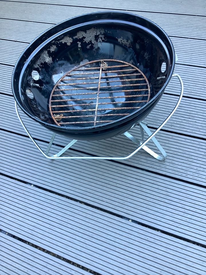 Weber Holzkohlengrill „Smokey Joe Premium“ in Heidenheim an der Brenz