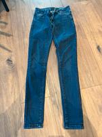 Jeans / Röhrenjeans von Massimo Dutti Gr 36 Niedersachsen - Worpswede Vorschau