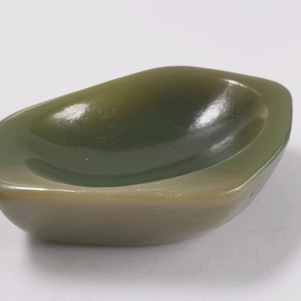 2 Echte kleine Jade Nephrit Schälchen ( 56 und 64 mm ) in Recklinghausen