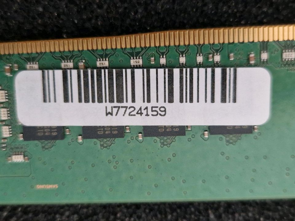 Samsung Speicher RAM DDR4 2666 MHz ECC 32 Gbyte in Köln