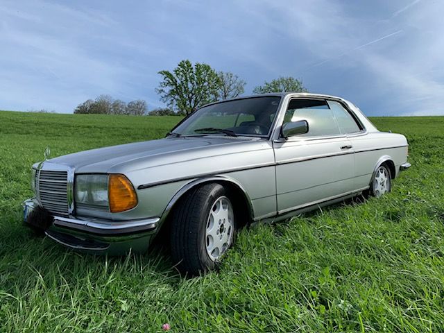 Mercedes-Benz 230 CE COUPE H-Kennzeichen -rostfrei- CE123 in Habach