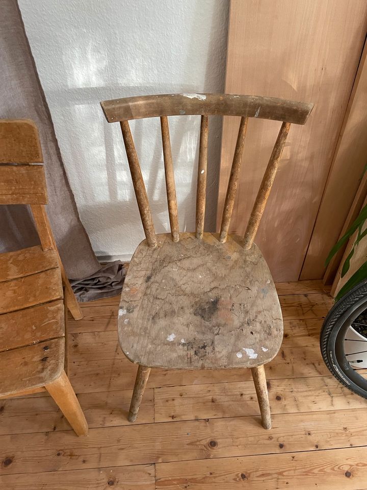 Zwei alte Holzstühle zum herrichten DIY in Ulm