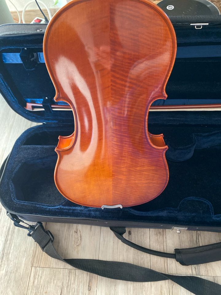 Violine 4/4 in Offenhausen