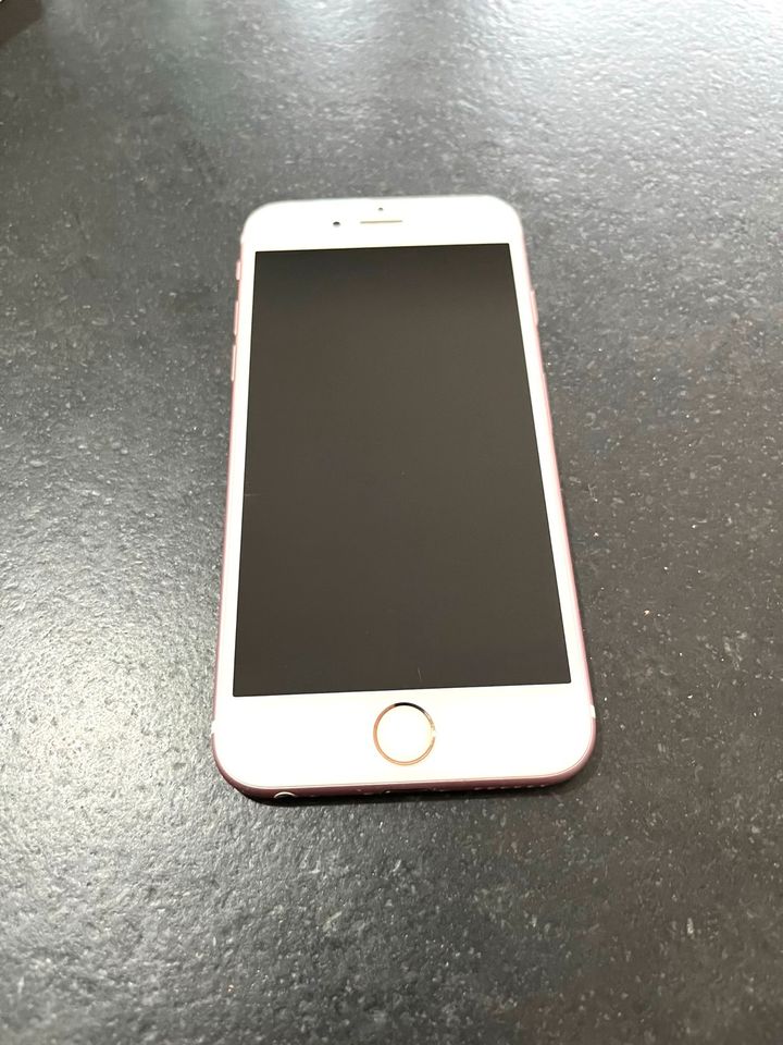 iPhone 6s - 32GB - Rosé Gold in Schömberg