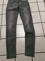 MAISON Scotch Jeans Hose grau W27 / L32 Baden-Württemberg - Sindelfingen Vorschau